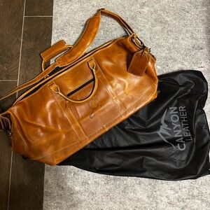 Orangetheory Splat X Canyon Outback Leather Weekend Bag (Unisex)